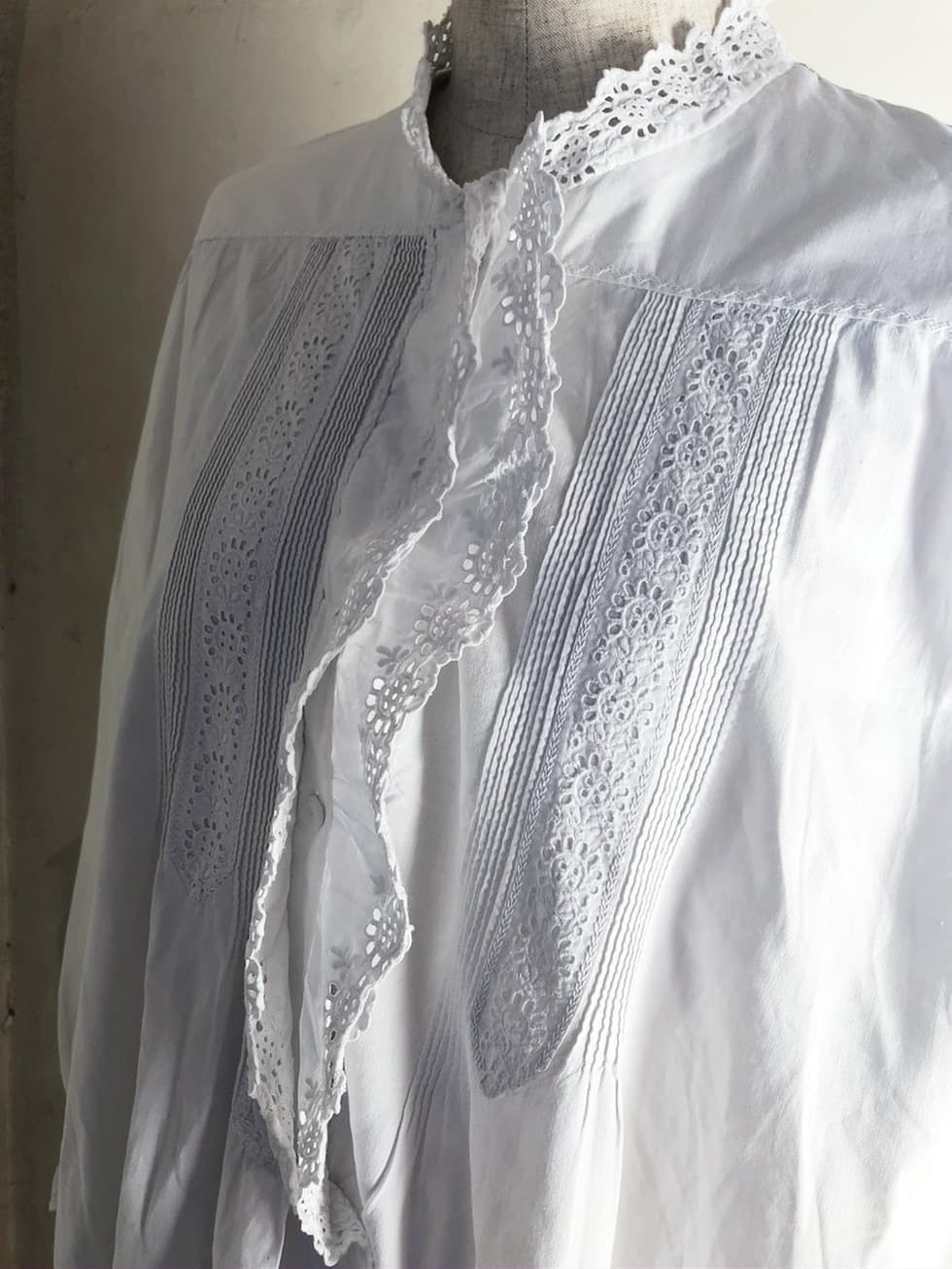 イギリスアンティークレースワンピース