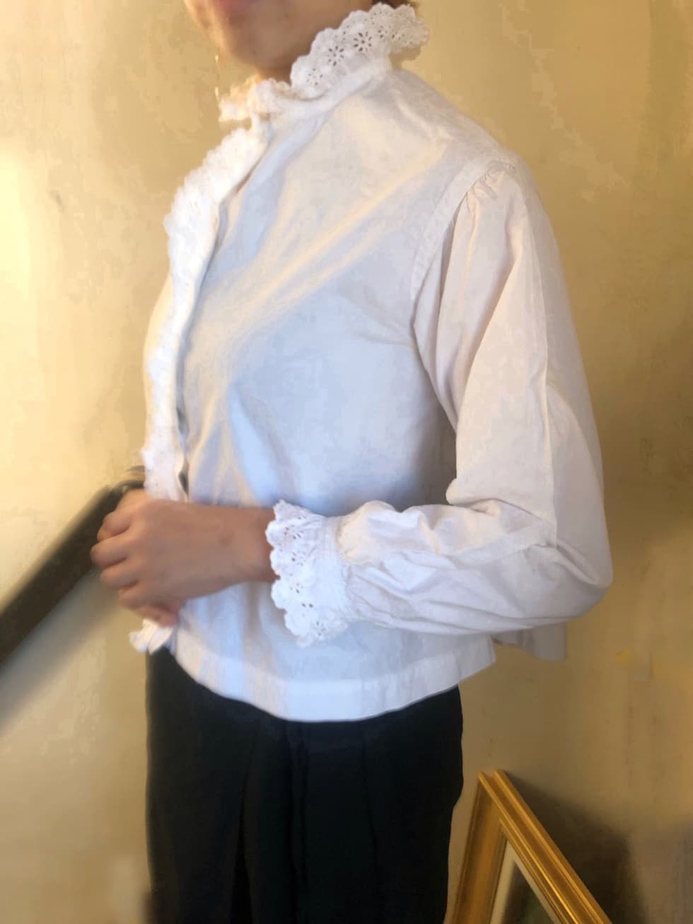 フランスアンティークフリルブラウス