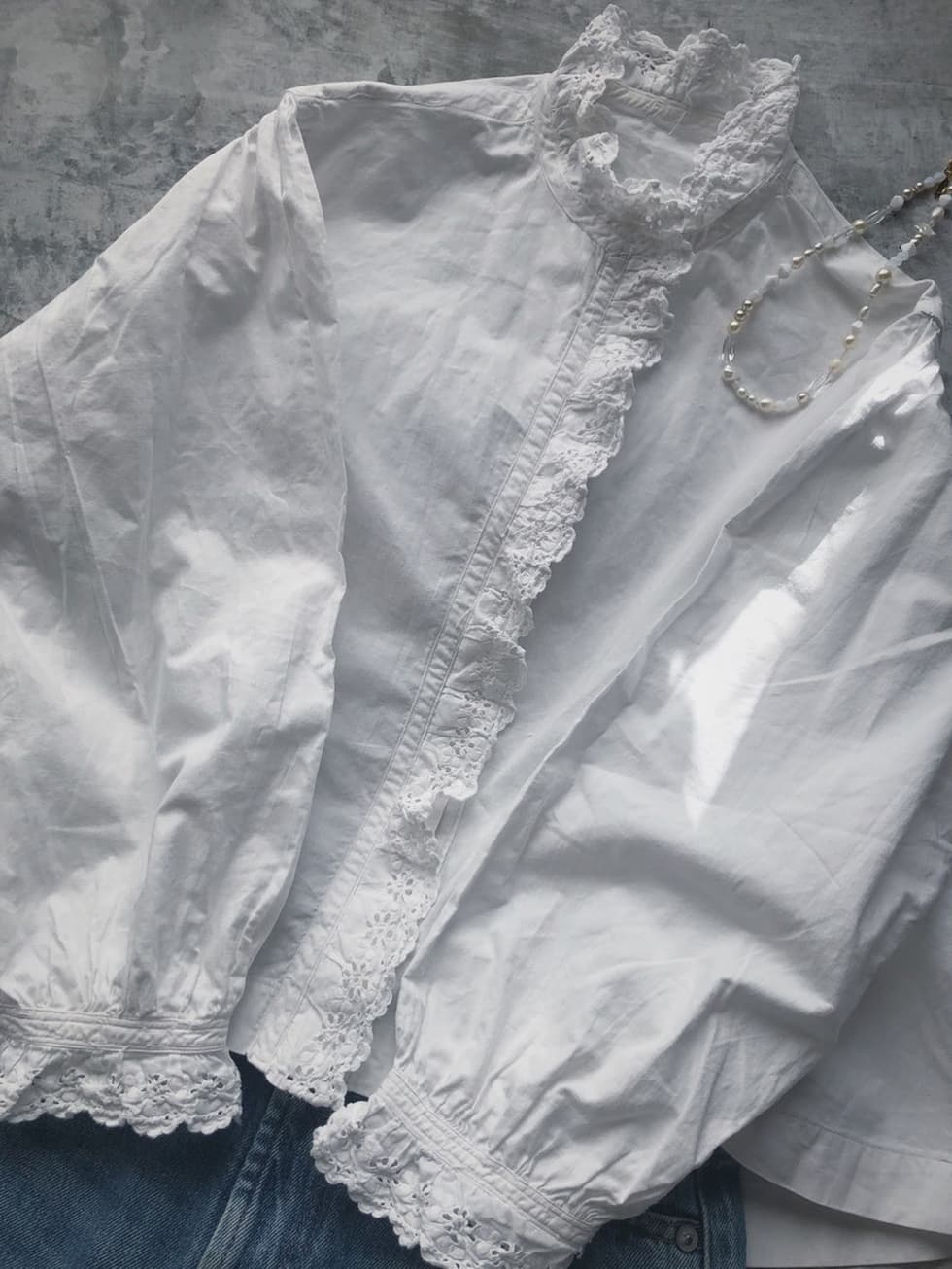 フランスアンティークフリルブラウス