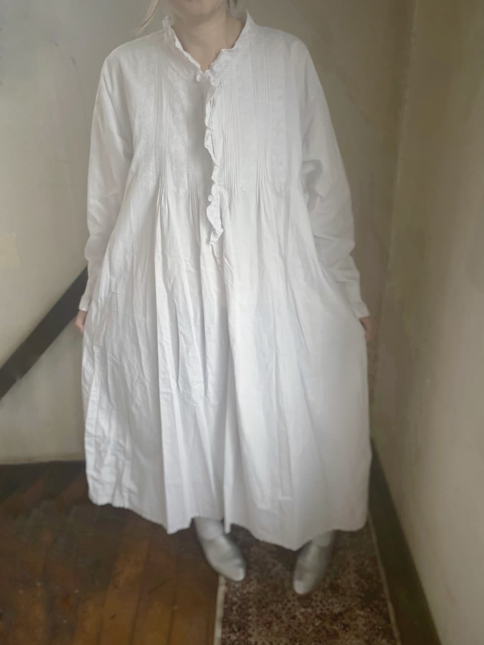 アンティークピンタックフリルワンピース