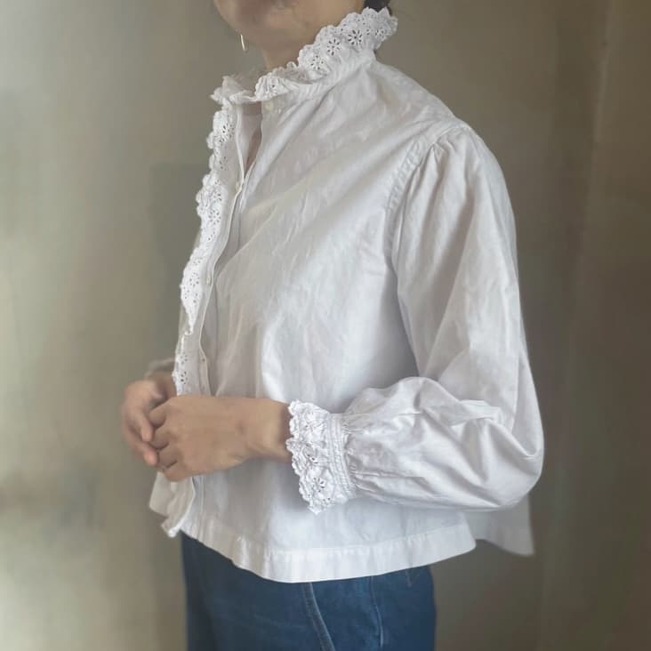 フランスアンティークフリルブラウス