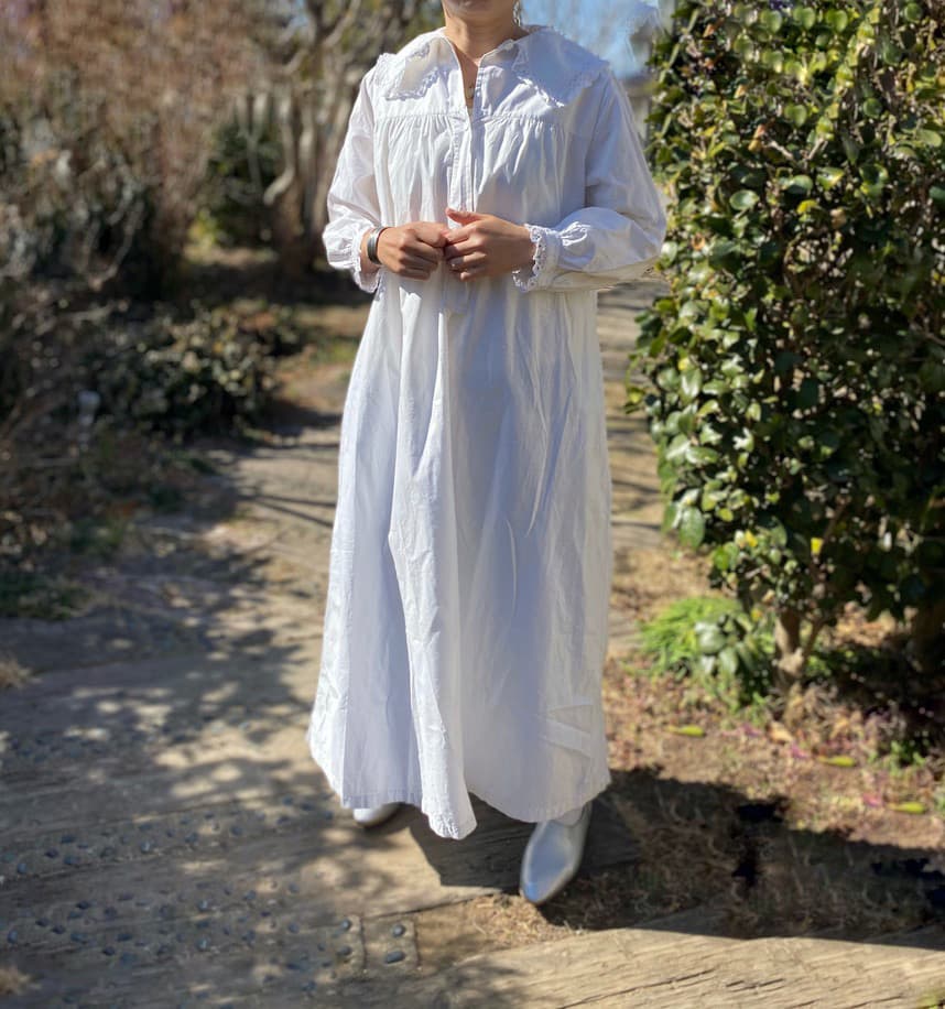 イギリスアンティークレースワンピース