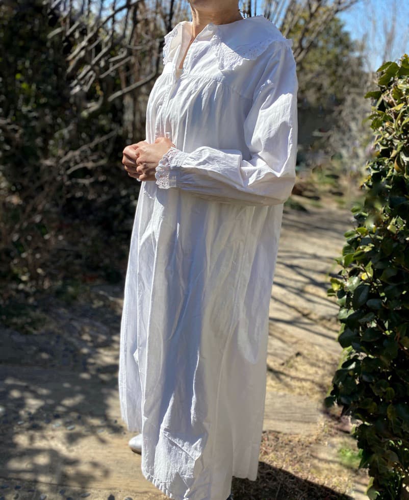 イギリスアンティークレースワンピース