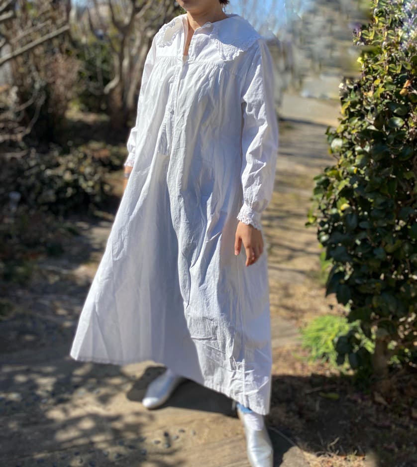 イギリスアンティークレースワンピース