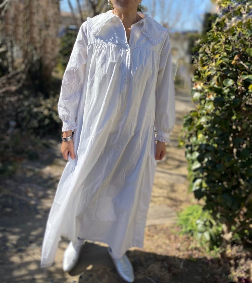 イギリスアンティークレースワンピース