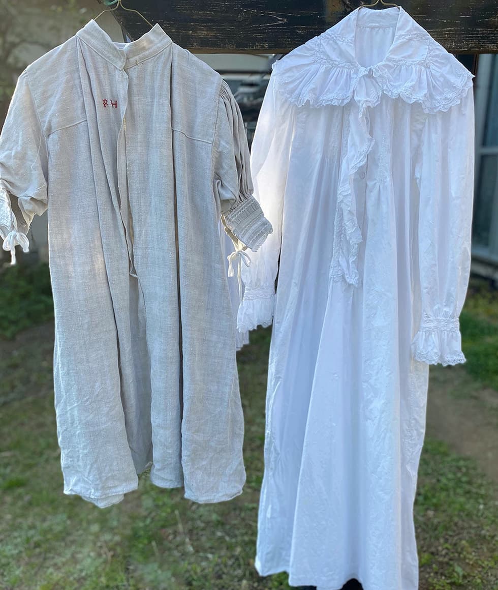 ラッフルカラーのアンティークレースワンピース アンティークナイトドレス