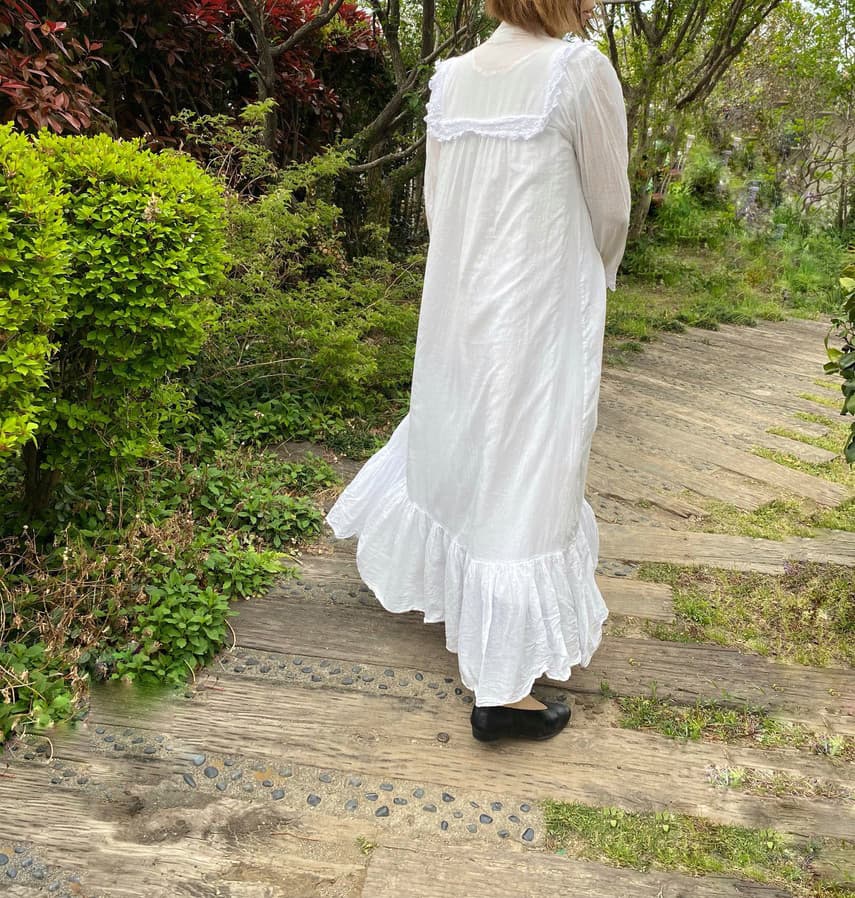 ラッフルマキシアンティークレースワンピース ナイトドレス