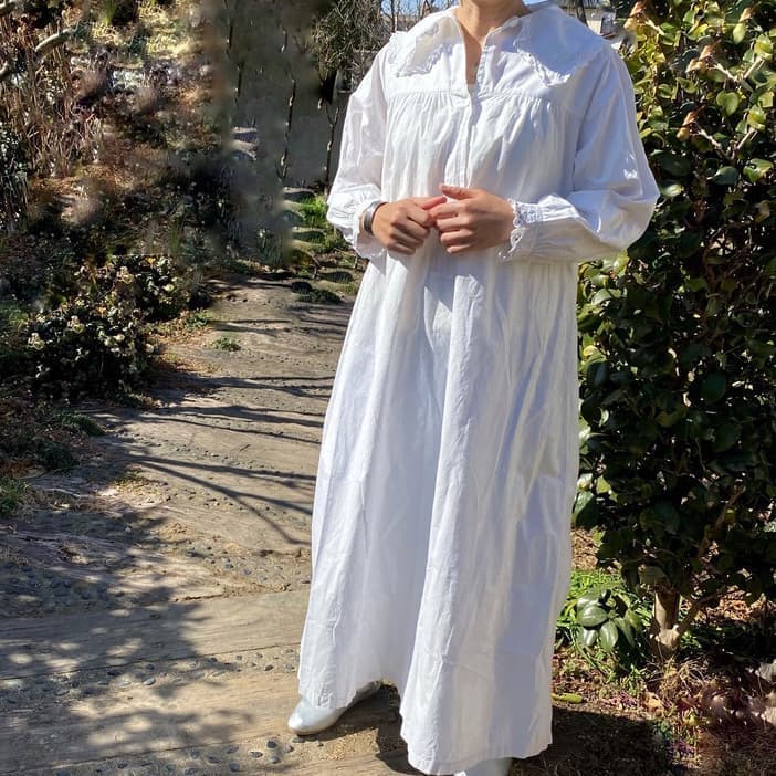 イギリスアンティークレースワンピース