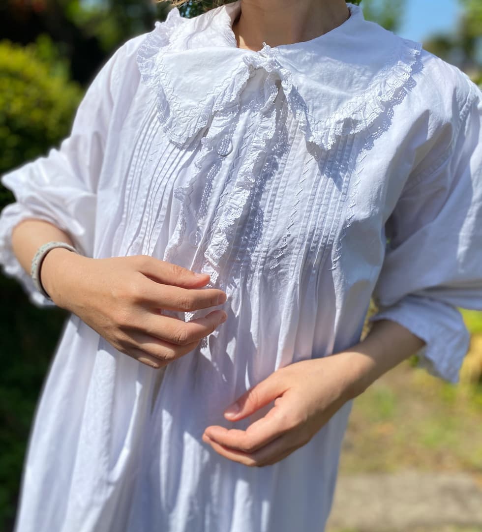 フランスアンティークナイトドレス