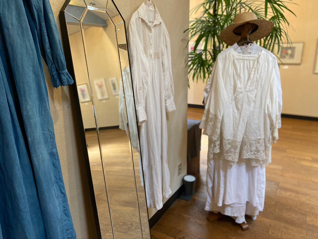 Event｜アンティークレースワンピースアンティークナイトドレス専門店