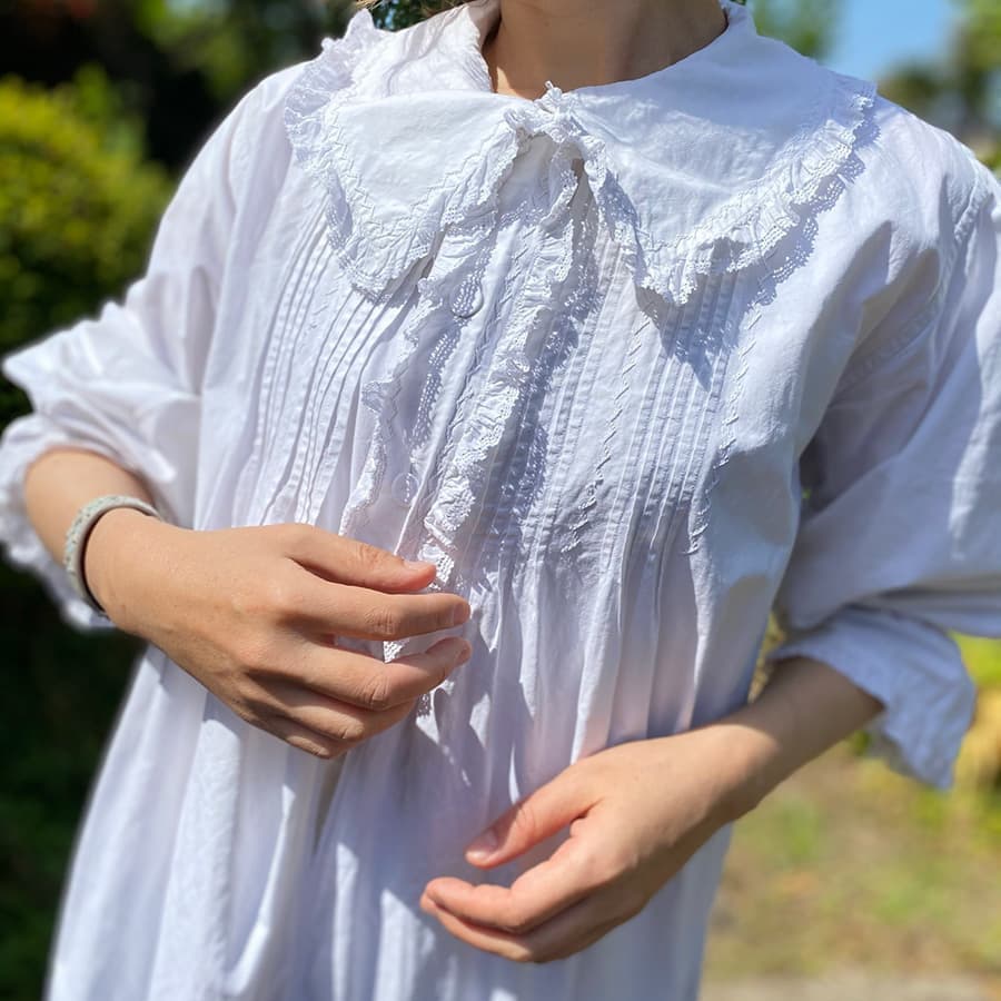 フランスアンティークナイトドレス