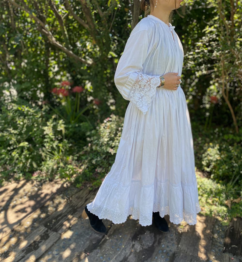 アンティークコットンレーススカート