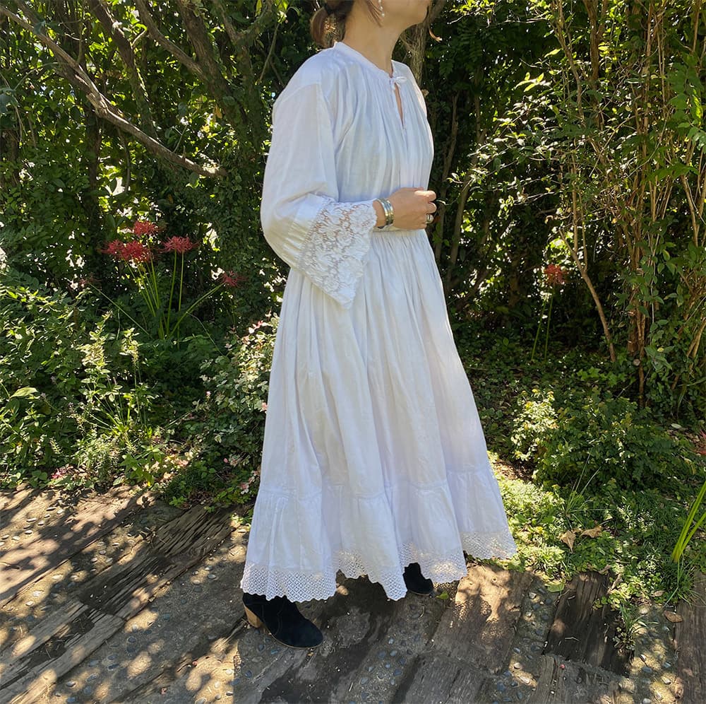 アンティークコットンレーススカート