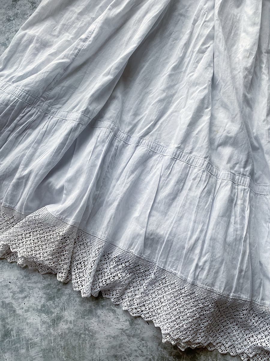 アンティークコットンレーススカート