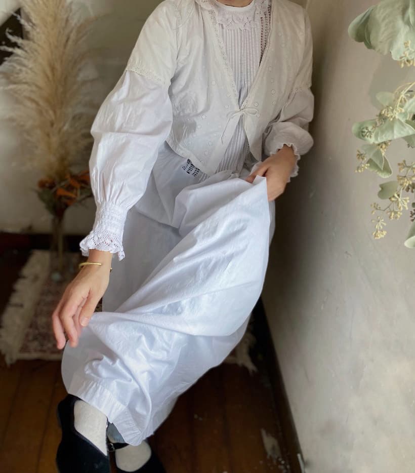 アンティークコットンレーストップス