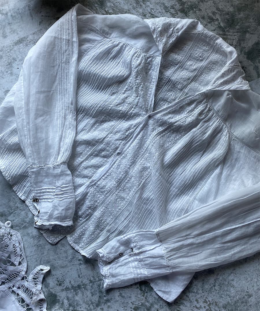 アンティークセーラーカラーブラウスAntiquesailorcollarblouse