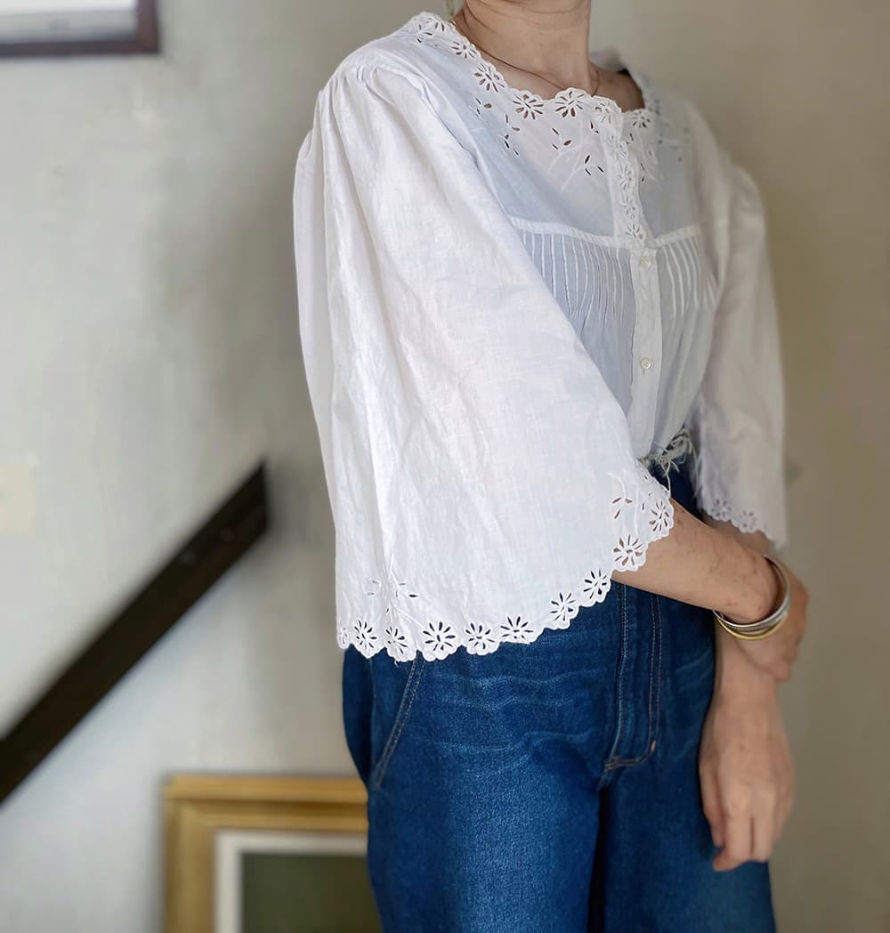 アンティークラッフルスリーブブラウスantquerufflesleeveblouse