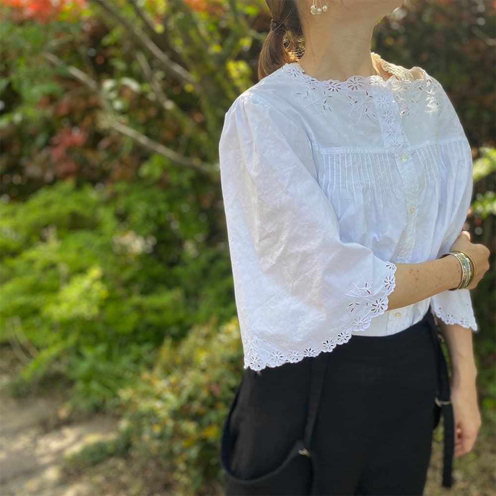 アンティークラッフルスリーブブラウスantquerufflesleeveblouse