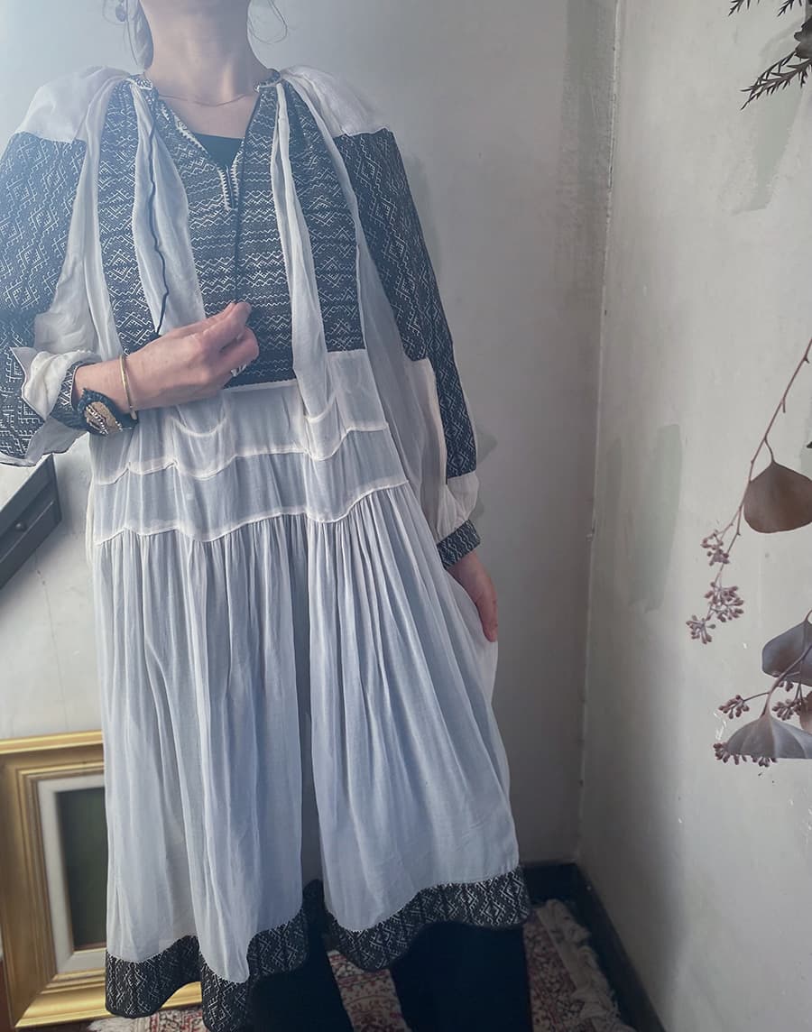 ヴィンテージルーマニア刺繍ワンピースantqueromanianembroiderydress