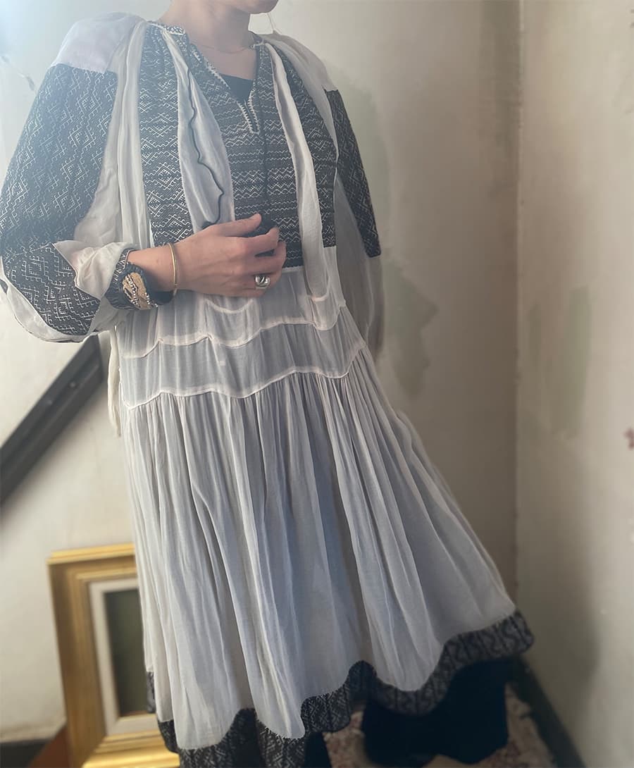 ヴィンテージルーマニア刺繍ワンピースantqueromanianembroiderydress