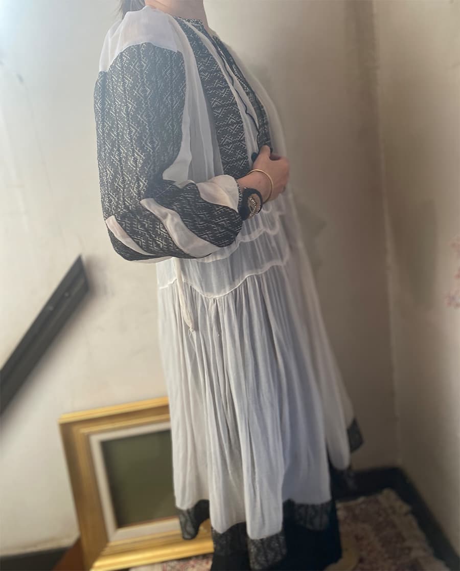 ヴィンテージルーマニア刺繍ワンピースantqueromanianembroiderydress