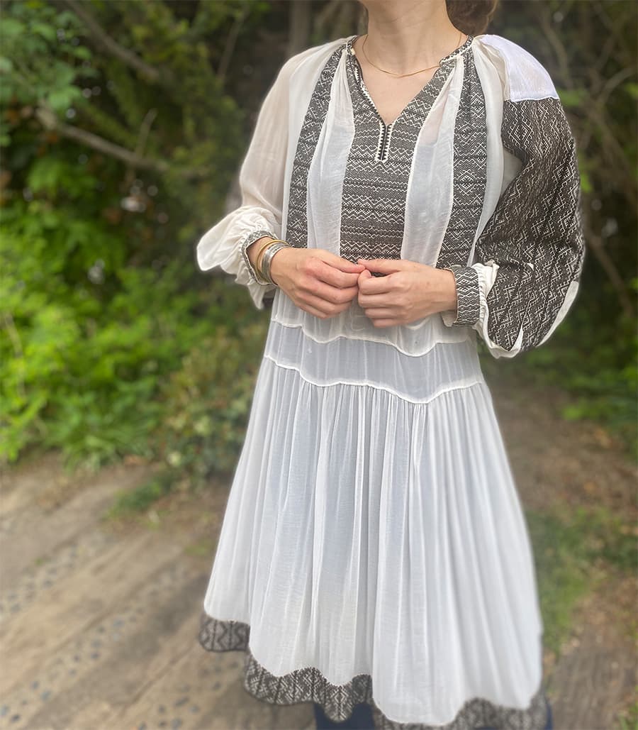 ヴィンテージルーマニア刺繍ワンピースantqueromanianembroiderydress