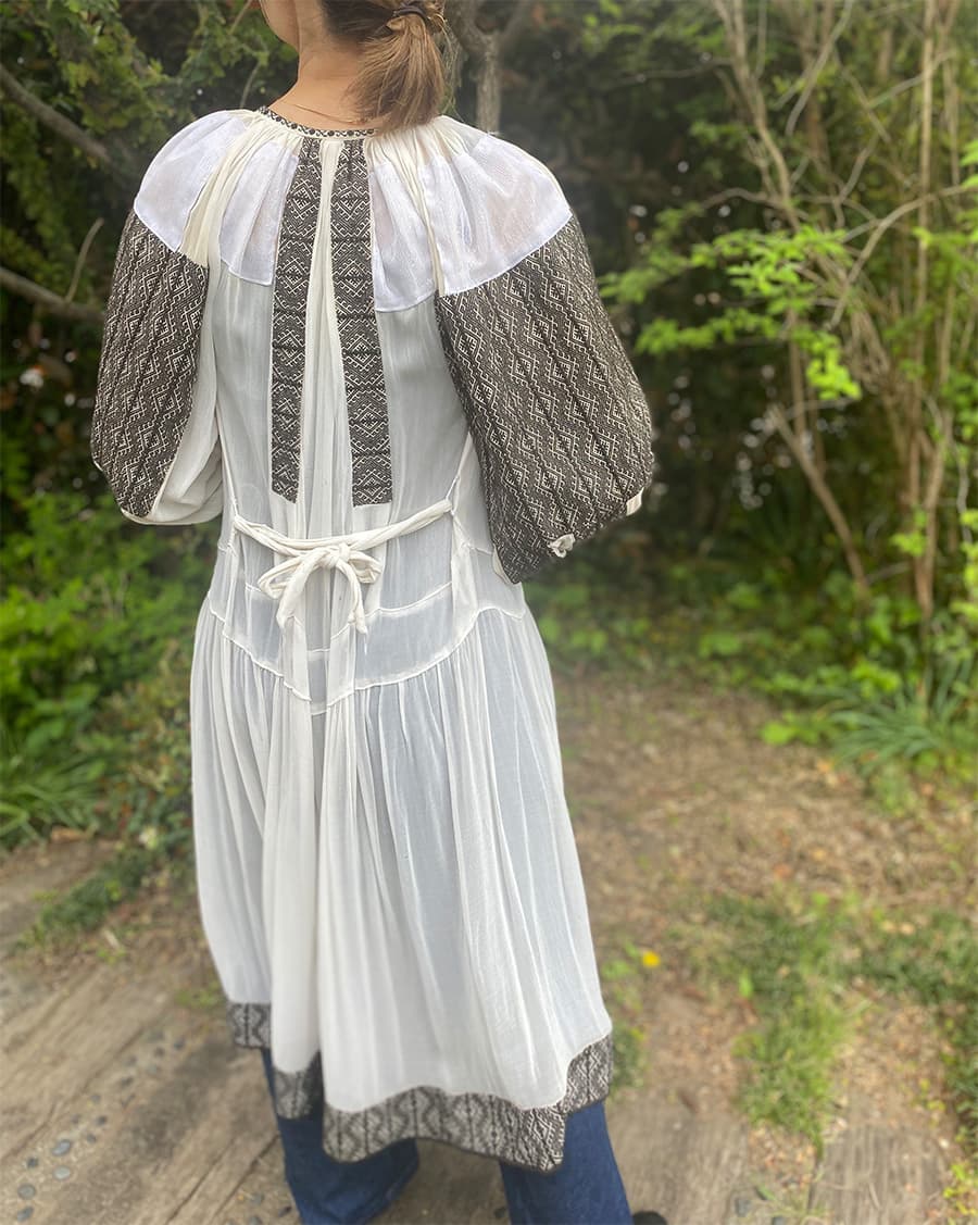 ヴィンテージルーマニア刺繍ワンピースantqueromanianembroiderydress