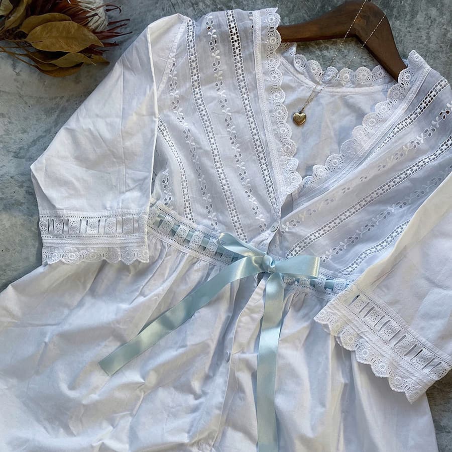 アンティークフランスナイトドレスリボン