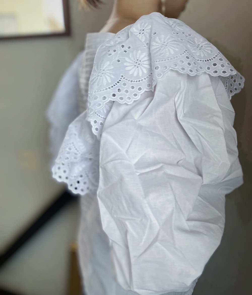 ヴィンテージラッフルレースブラウスvintageblouse