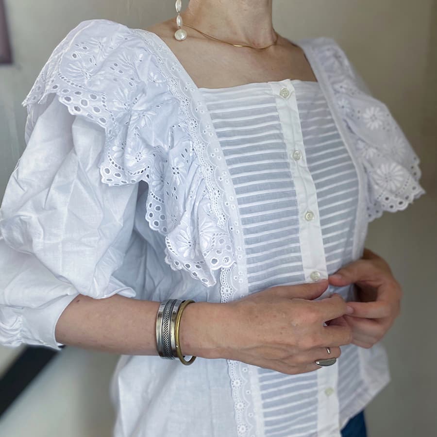 ヴィンテージラッフルレースブラウスvintageblouse