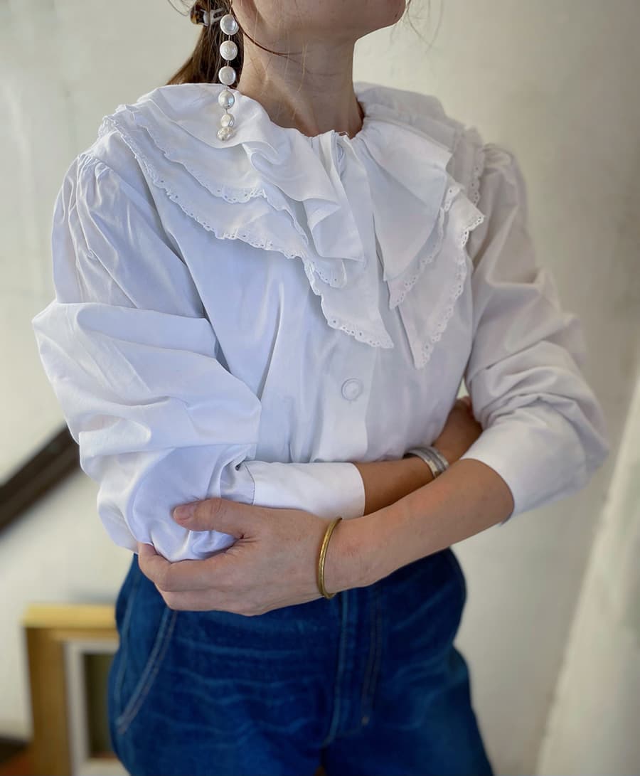 オーストリアヴィンテージブラウスVintagerufflecollarblouse