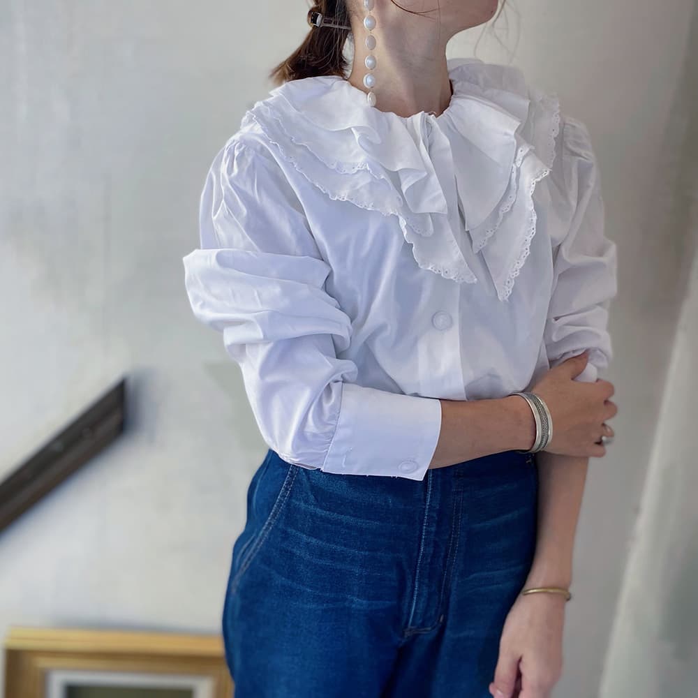 オーストリアヴィンテージブラウスVintagerufflecollarblouse