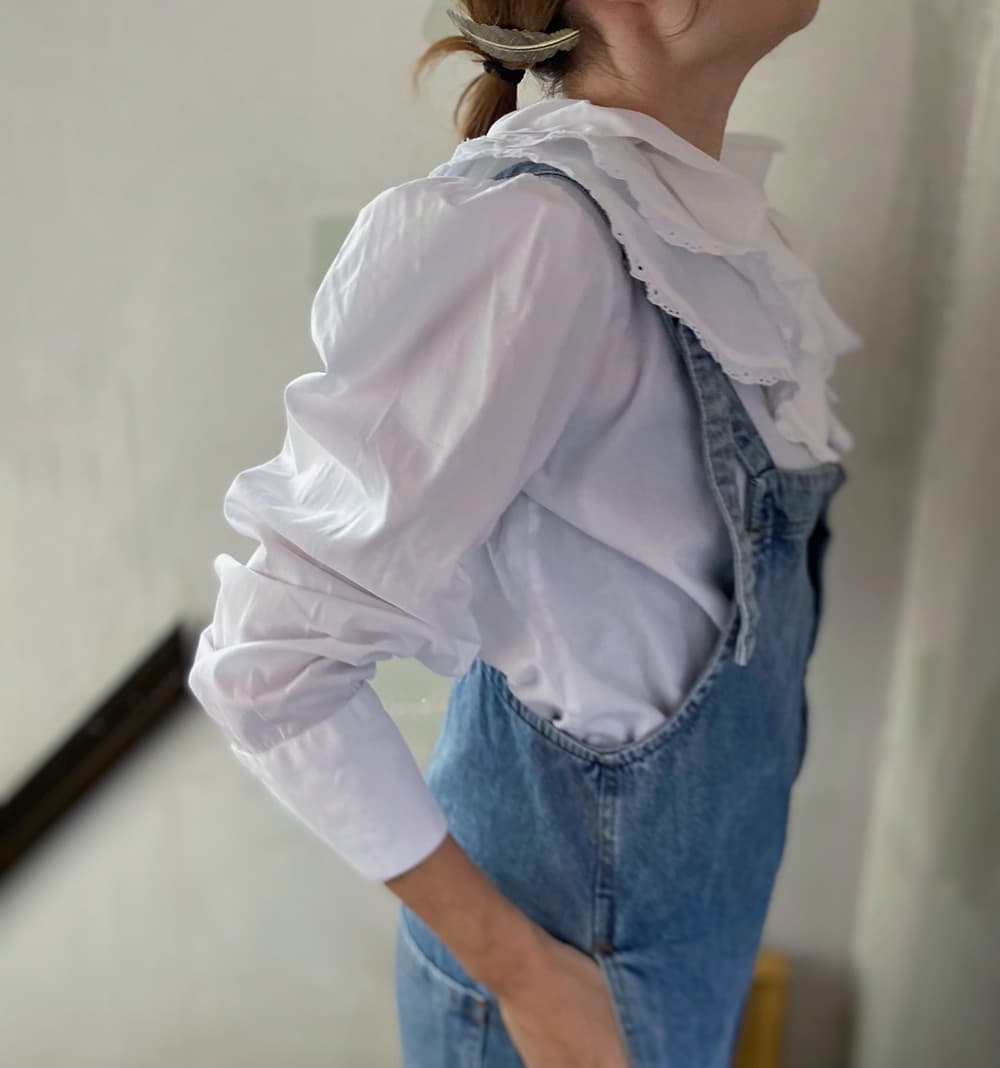 オーストリアヴィンテージブラウスVintagerufflecollarblouse