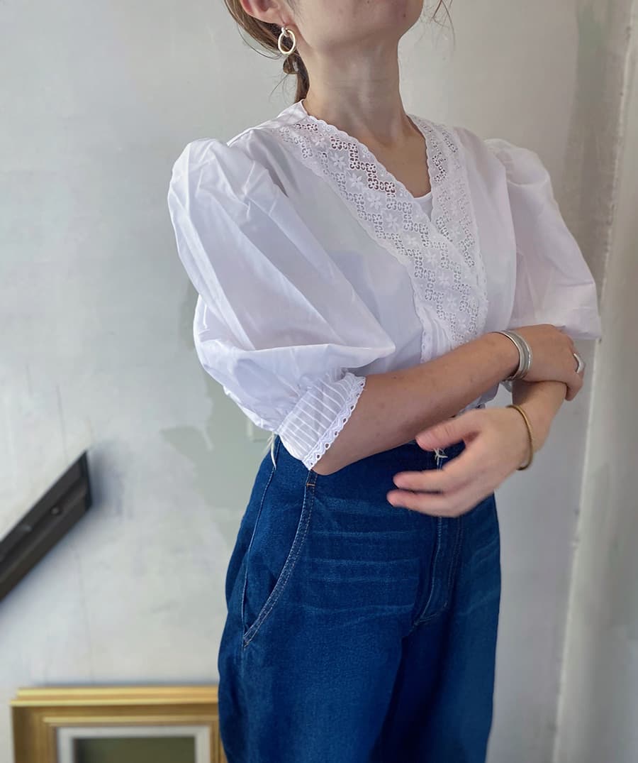 オーストリアヴィンテージパフスリーブブラウスVintagepuffsleeveblouse