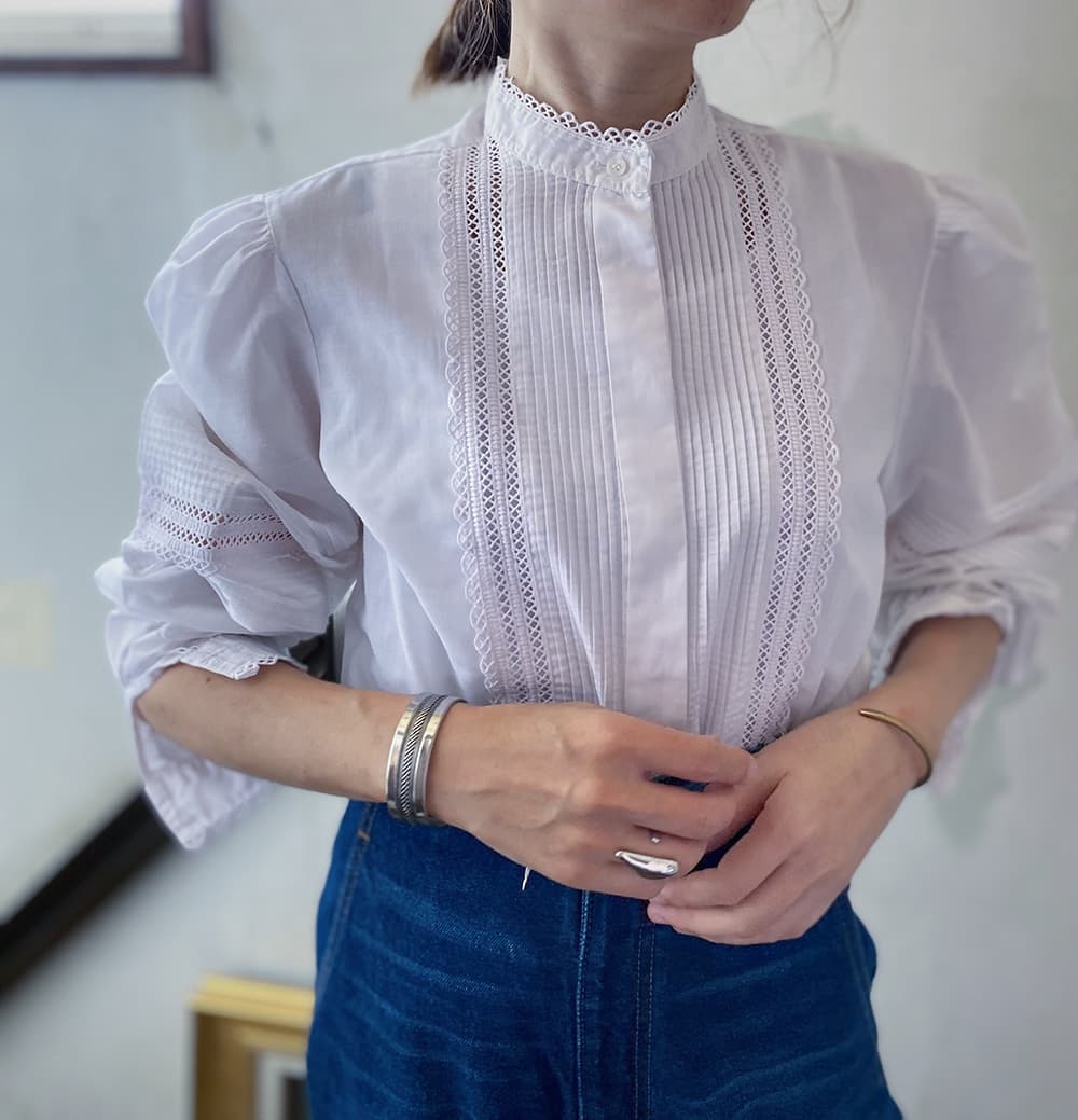 オーストリアヴィンテージスタンドカラーブラウスVintagestandcollarblouse
