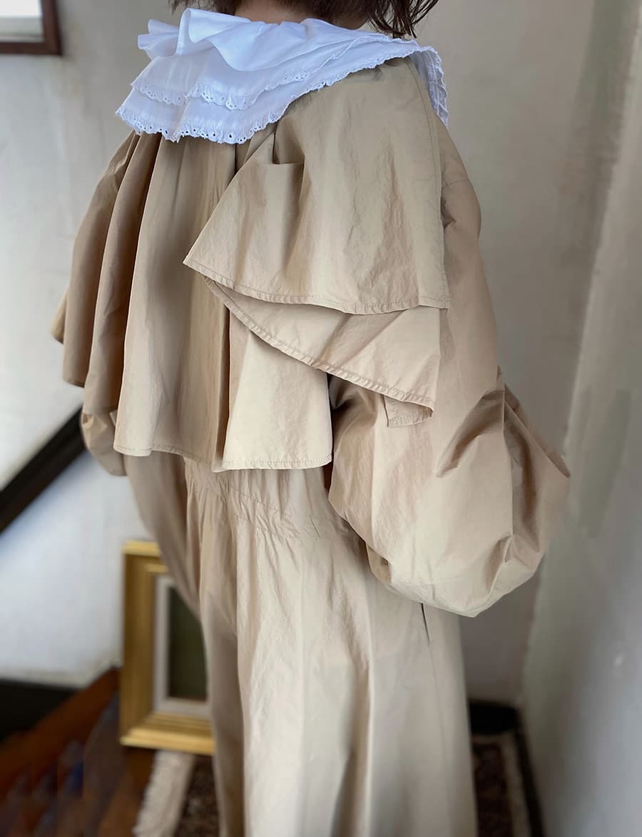 オーストリアヴィンテージブラウスVintagerufflecollarblouse