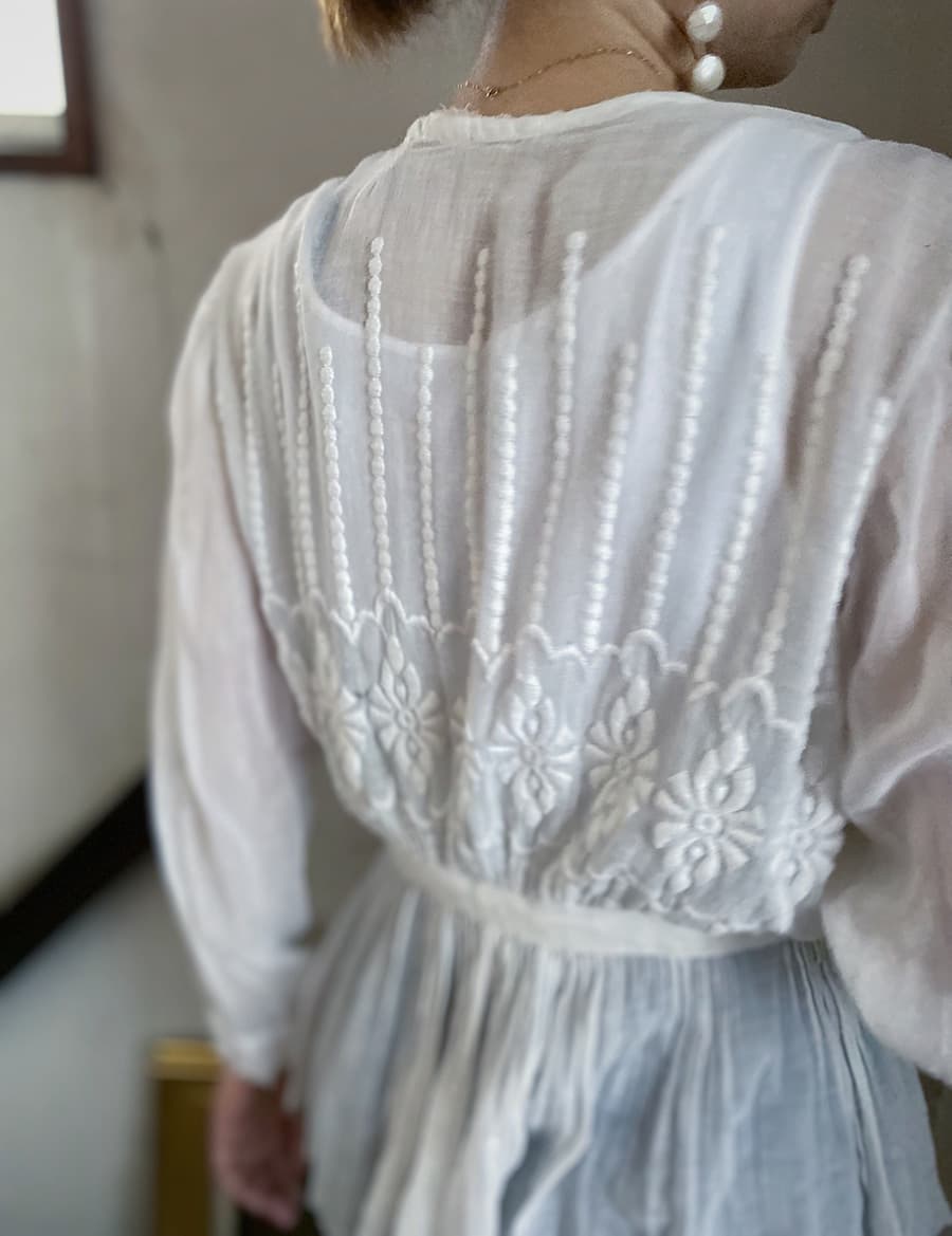 アンティークエドワーディアンペプラムブラウスAntique edwardian blouse