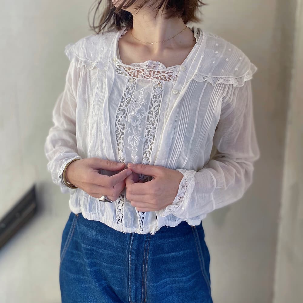 アンティークセーラーカラーブラウスAntiquesailorcollarblouse