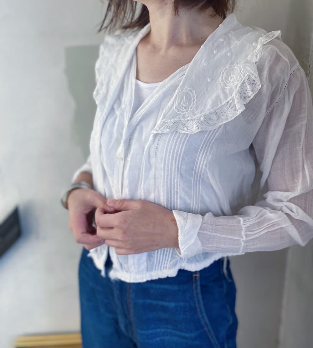アンティークセーラーカラーブラウスAntiquesailorcollarblouse