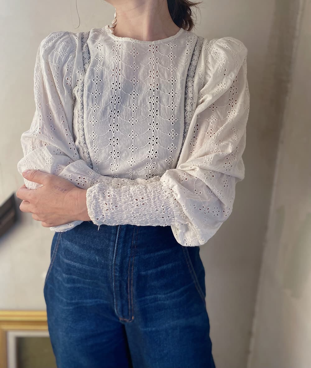 ヴィンテージパフスリーブブラウスVintagepuffsleeveblouse