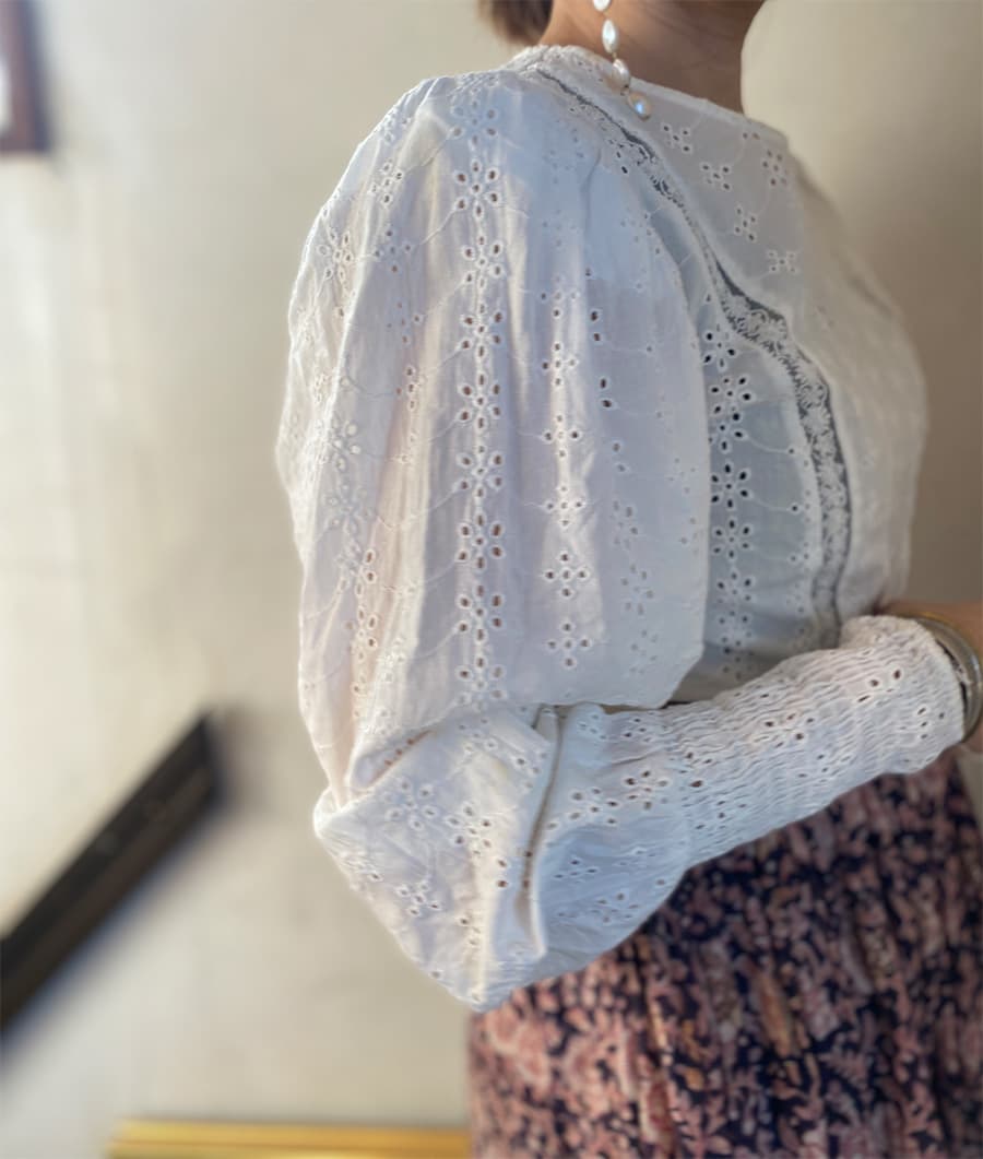 ヴィンテージパフスリーブブラウスVintagepuffsleeveblouse