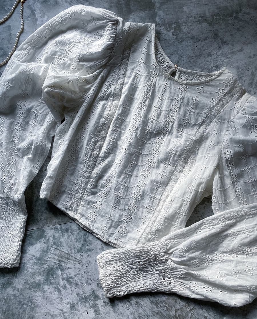 ヴィンテージパフスリーブブラウスVintagepuffsleeveblouse