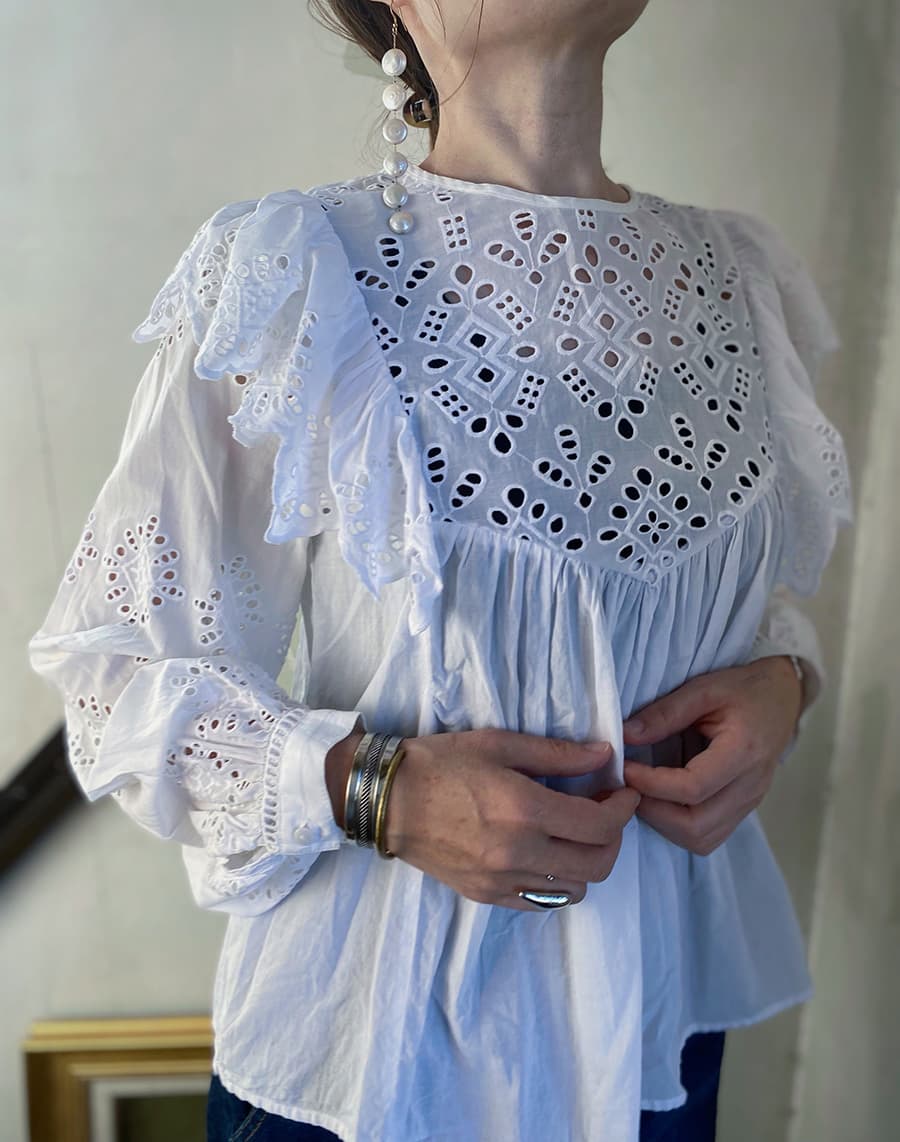 ヴィンテージラッフルレースブラウスvintageblouse