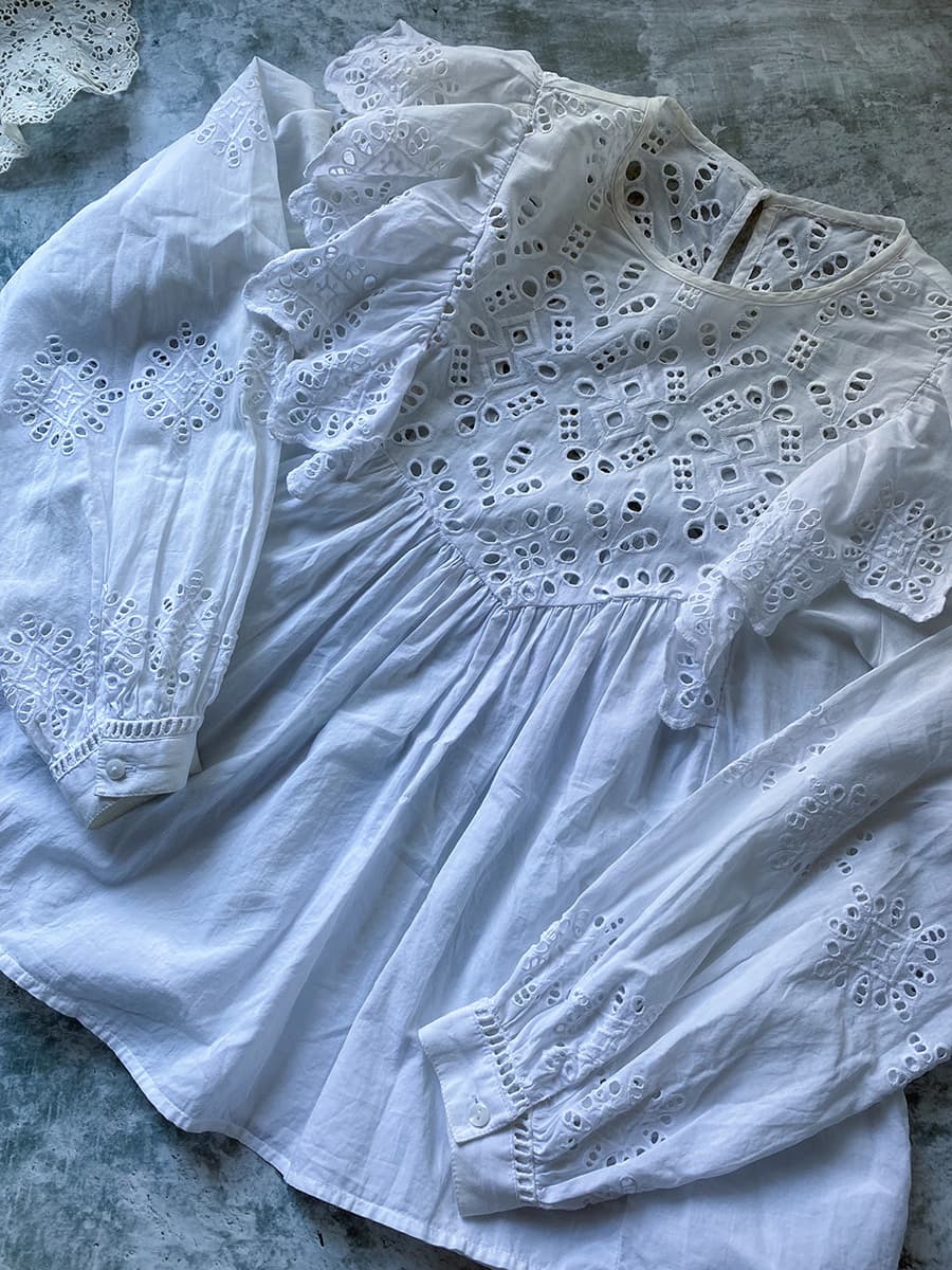 ヴィンテージラッフルレースブラウスvintageblouse