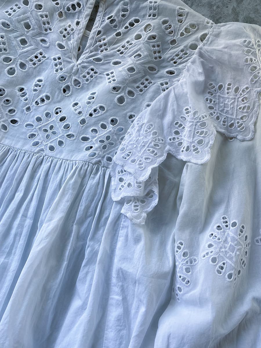 ヴィンテージラッフルレースブラウスvintageblouse