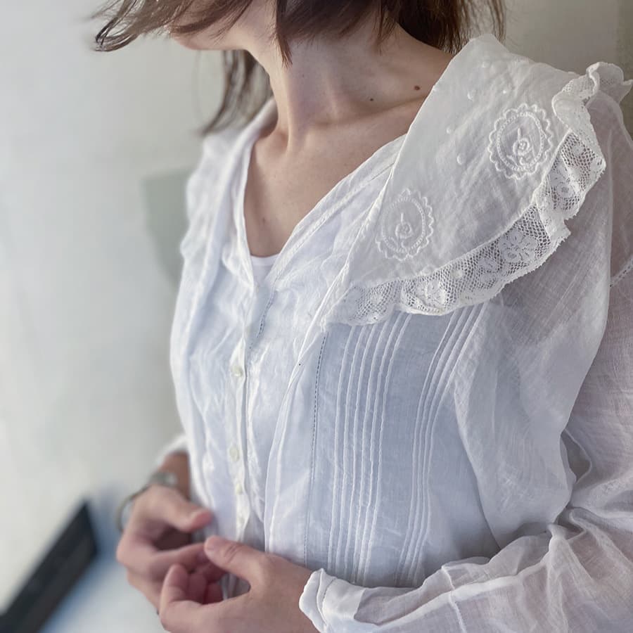 アンティークセーラーカラーブラウス